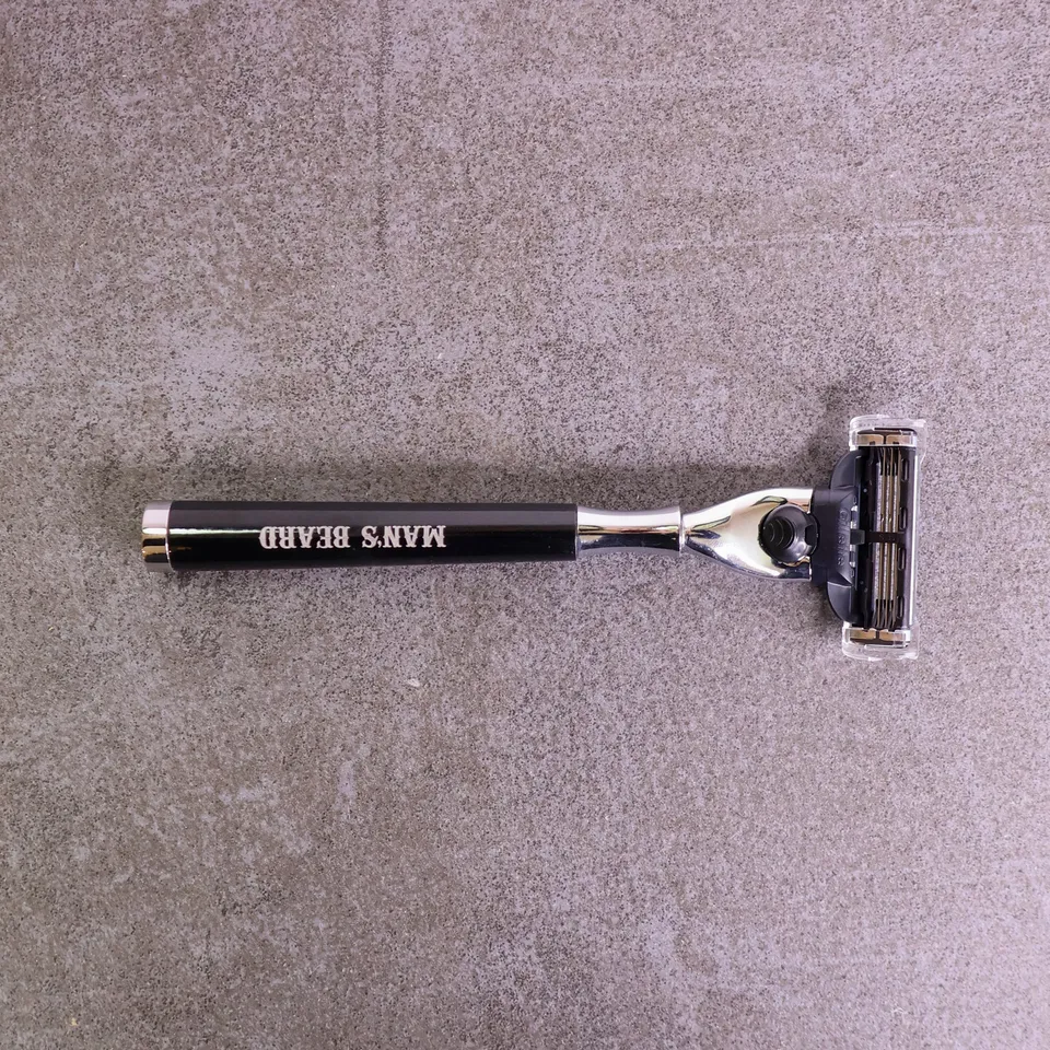 man-s-beard-rasoir-m-canique-compatible-gillette-3-lames image 1