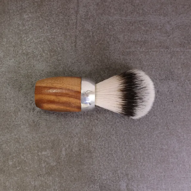 man-s-beard-woody-brown-blaireau-poils-synth-tiques image 1