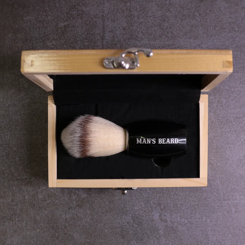 man-s-beard-blaireau-bo-te-en-bois-mousse-nylon-synth-tique image 1