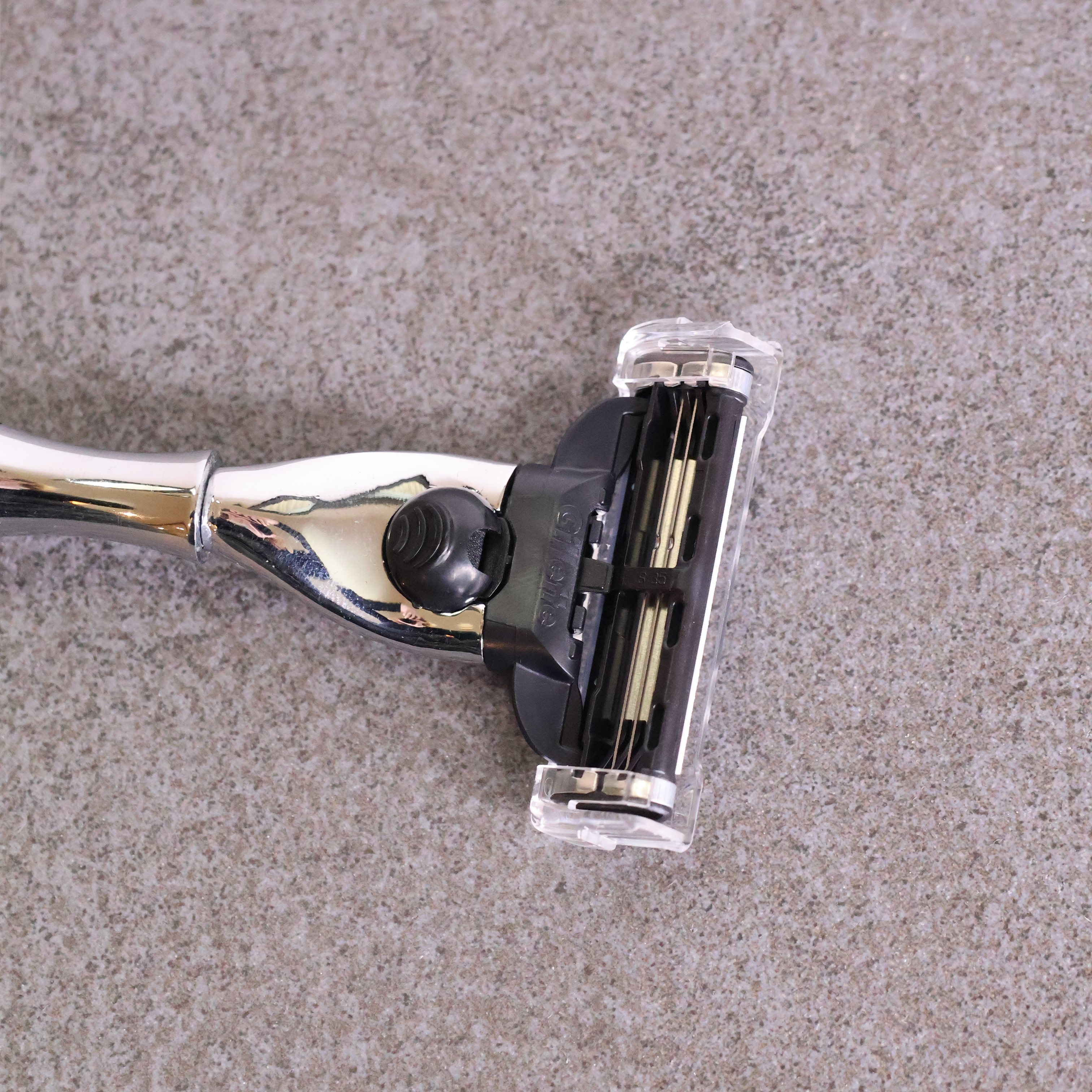 man-s-beard-rasoir-m-canique-compatible-gillette-3-lames image 2