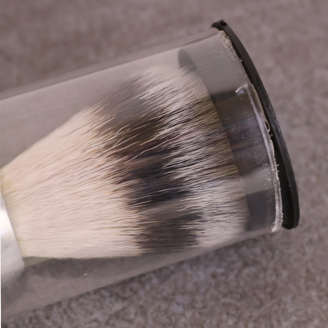 man-s-beard-blaireau-woody-grey-blaireau-bois-synth-tique image 3